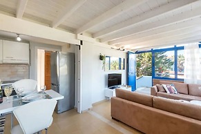 Blue Haven Beach Loft Apartment