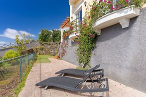 Villa Bougainvillea