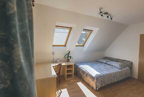 Apartment Amak With Free Onsite Parking