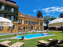 Palais Kneissl