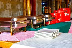 Western Sands Hotel
