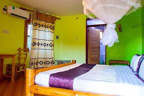 Western Sands Hotel