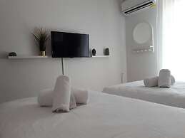 Suite 2 Bedrooms