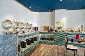 The Almin Hotel