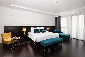 The Almin Hotel