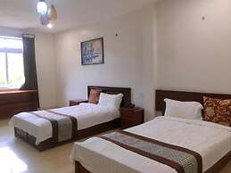 SONG HONG VIEW HOTEL