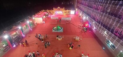Hotel Rajwada Palace