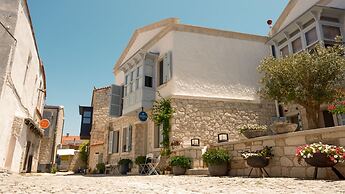 Zena Hotel Alaçatı Adults Only