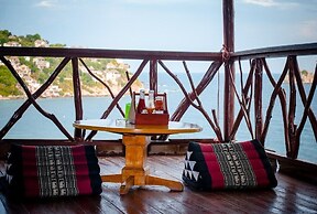 OK2 Mamajim Bungalows