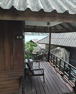 OK2 Mamajim Bungalows