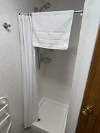 Royal Oak Guest House