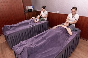Jade Scene Hotel