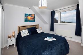 Halekulani Devon