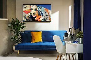 Urban Karalis by Accomodo