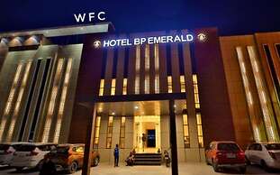 Hotel B P Emerald