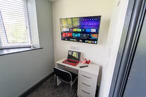 Spacious 1-bed Studio in Birmingham