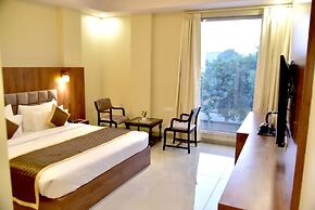 Hotel Aarna