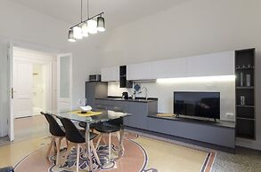 JOIVY Elegant flat near Spianata Castelletto