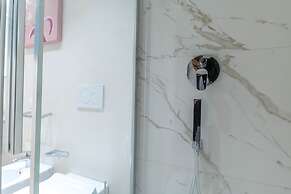 JOIVY Gorgeous Loft For 4 Near Arco Della Pace