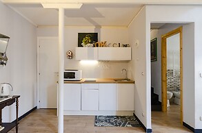 JOIVY Superb Flat Near Ch. Columbus' House