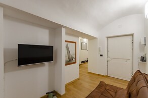 JOIVY Cute Flat Near The Aquarium