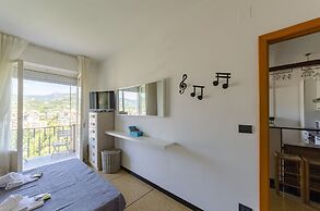 JOIVY Kiki House