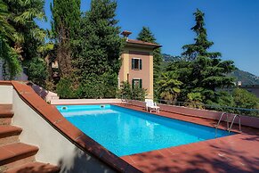 JOIVY Villa Sofia