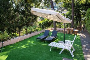 JOIVY Villa Sofia