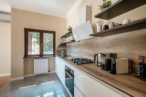 JOIVY Villa Sofia