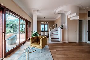 JOIVY Villa Sofia
