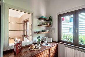 JOIVY Villa Sofia
