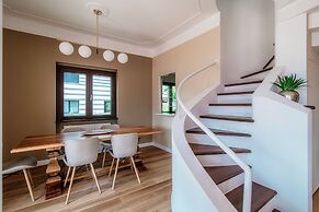 JOIVY Villa Sofia