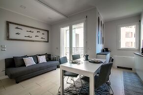 JOIVY Spacious Apt in Stunning Como