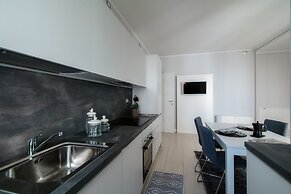 JOIVY Spacious Apt in Stunning Como