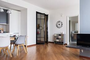 JOIVY Superb Flat W/Home Office