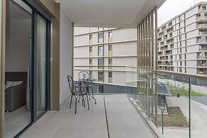 JOIVY Calm Flat W/Balcony