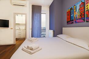JOIVY Sleek Flat W/Balcony