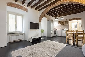 JOIVY Flat In Perfect Centre