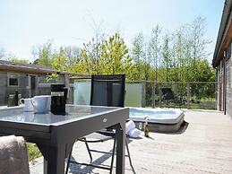7 Meadow Retreat