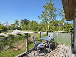 11 Meadow Retreat