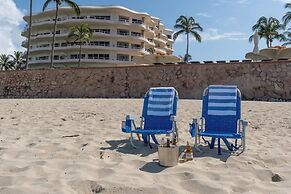 CONDO QUINTA DEL MAR by TRVL2HM