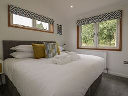 18 Meadow Retreat