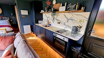 TT Lodges