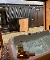 TT Lodges