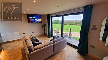 TT Lodges