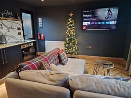 TT Lodges