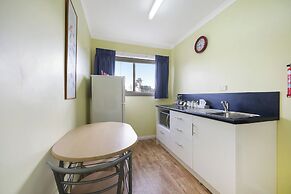 Hamilton Townhouse Motel