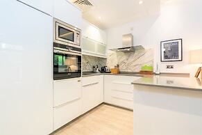 Stunning 2bedroom in Dubai Downtown