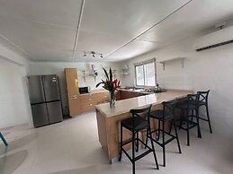 Elluk East Studios