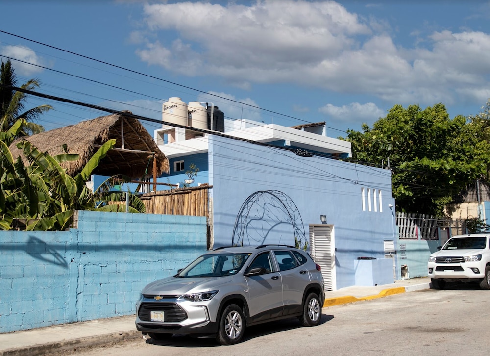 Casabella Rentals